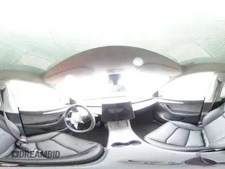 2024 Tesla Model Y z VIN 7SAYGDEDXRF076893, wystawiony jako Copart lot #57966515 z przebiegiem 9 200 mil mil oraz Szkoda całkowita • Salvage title. Historia ofert i sprzedaży dostępna na DreamBid. Obrazek 15.