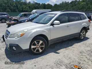 2014 Subaru Outback Limited z VIN 4S4BRCLC2E3243154, wystawiony jako Copart lot #63085485 z przebiegiem 157 074 mil mil oraz Szkoda całkowita • Salvage title. Historia ofert i sprzedaży dostępna na DreamBid. Obrazek 1.