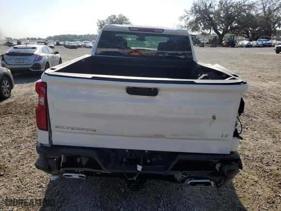2024 Chevrolet Silverado 1500 LT Trail Boss with VIN 3GCUDFED2RG252264, listed as a Copart auction lot 50823065 with 22,139 mi miles and Salvage Title. Bid and sale history available at carsss.com. Image 6.