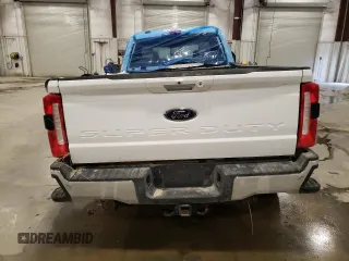 2024 Ford F-350 XL with VIN 1FT8W3BT2REC93958, listed as a Copart auction lot 47363735 with 17,143 mi miles and Salvage Title. Bid and sale history available at DreamBid. Image 6.