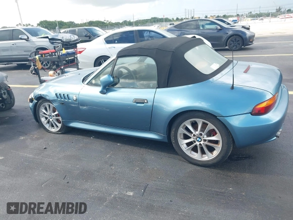 1999 BMW Z3 2.5 z VIN 4USCH9339XLG00523, wystawiony jako IAAI lot #42471650 z przebiegiem 180 985 mil mil oraz . Historia ofert i sprzedaży dostępna na DreamBid. Obrazek 13.