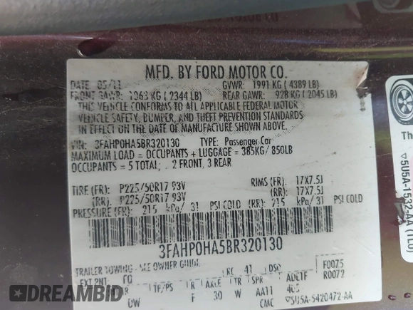 2011 Ford Fusion SE with VIN 3FAHP0HA5BR320130, listed as a IAAI auction lot 42103321 with 191,178 mi miles. Bid and sale history available at carsss.com. Image 9.