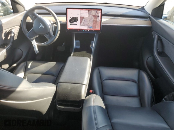 2021 Tesla Model Y Long Range z VIN 5YJYGDEE3MF092495, wystawiony jako Copart lot #50664225 z przebiegiem 72 947 mil mil oraz Szkoda całkowita • Salvage title. Historia ofert i sprzedaży dostępna na DreamBid. Obrazek 8.