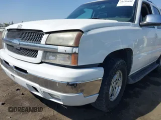 2004 Chevrolet Tahoe LS with VIN 1GNEC13T44R321833, listed as a IAAI auction lot 40559396 with 170,652 mi miles and . Bid and sale history available at DreamBid. Image 16.