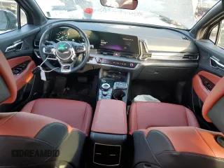 2024 Kia Sportage SX-Prestige with VIN KNDPXCDGXR7138572, listed as a Copart auction lot 84410594 with 5,986 mi miles and Salvage title. Bid and sale history available at DreamBid. Image 8.