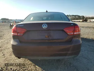 2013 Volkswagen Passat SE w/Sunroof with VIN 1VWBP7A33DC061222, listed as a Copart auction lot 45636395 with 127,218 mi miles and Salvage Title. Bid and sale history available at carsss.com. Image 6.