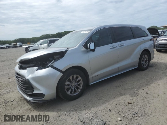2021 Toyota Sienna LE with VIN 5TDKRKEC1MS044380, listed as a Copart auction lot 61534735 with 191,371 mi miles and Salvage title. Bid and sale history available at DreamBid. Image 1.
