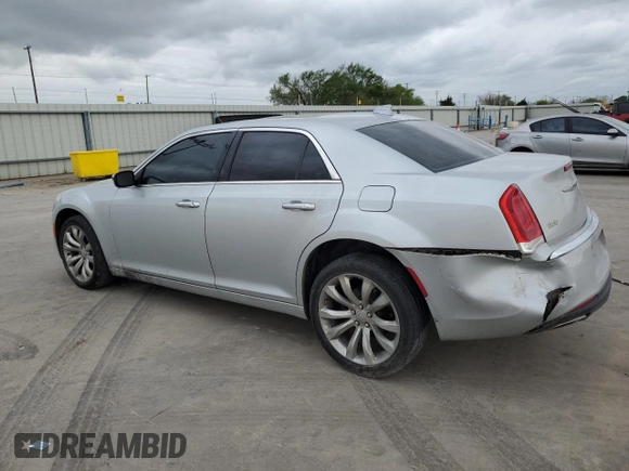 2020 Chrysler 300 Limited with VIN 2C3CCAEG3LH108780, listed as a Copart auction lot 50888245 with 59,061 mi miles and Clean Title. Bid and sale history available at carsss.com. Image 2.