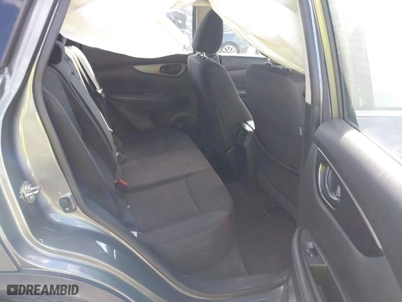 2019 Nissan Rogue Sport S with VIN JN1BJ1CR1KW333834, listed as a IAAI auction lot 41546787 with 61,980 mi miles. Bid and sale history available at carsss.com. Image 8.