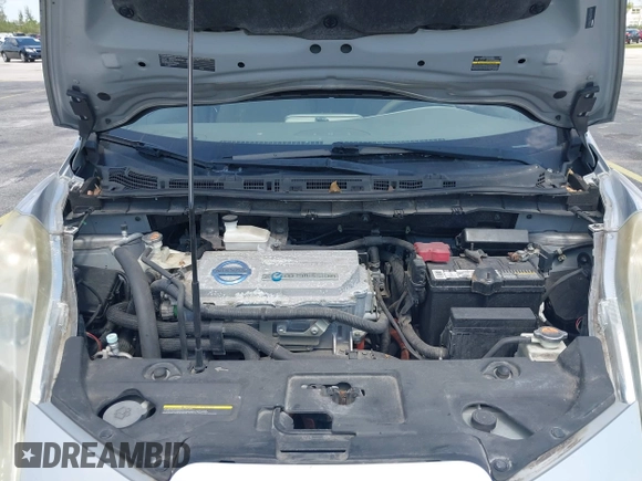 2011 Nissan LEAF SL-e with VIN JN1AZ0CP5BT006027, listed as a IAAI auction lot 42087275 with 91,258 mi miles and . Bid and sale history available at DreamBid. Image 10.