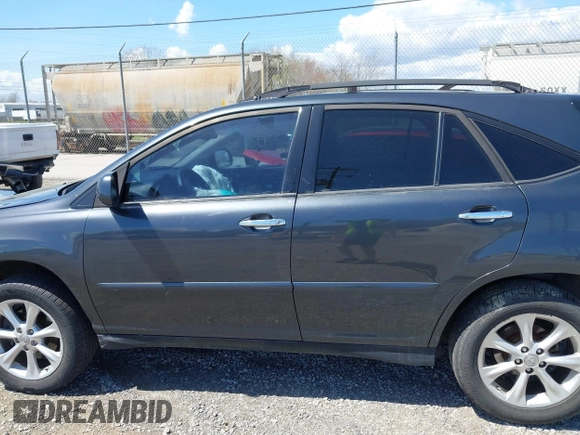 2009 Lexus RX 350 with VIN 2T2HK31U69C132761, listed as a IAAI auction lot 41967802 with 77,444 mi miles and . Bid and sale history available at DreamBid. Image 14.