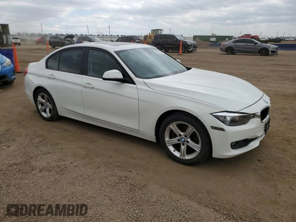 2013 BMW 3 Series 328i xDrive z VIN WBA3B5G59DNP40982, wystawiony jako Copart lot #62220845 z przebiegiem 152 820 mil mil oraz Czysty tytuł • Clean title. Historia ofert i sprzedaży dostępna na DreamBid. Obrazek 4.