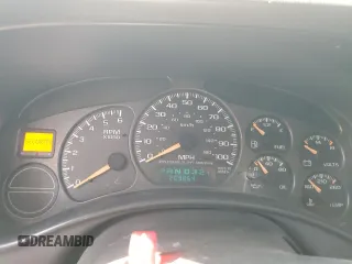 2002 Chevrolet Avalanche z VIN 3GNEC13T62G249465, wystawiony jako Copart lot #58482255 z przebiegiem 209 864 mil mil oraz Czysty tytuł • Clean title. Historia ofert i sprzedaży dostępna na DreamBid. Obrazek 9.
