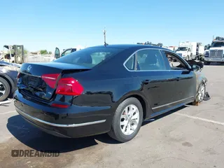 2016 Volkswagen Passat S с VIN 1VWAT7A39GC061897, выставлен на аукционе IAAI как лот 42562833 с пробегом Не указан миль и . История ставок и продаж доступна на DreamBid. Изображение 4.