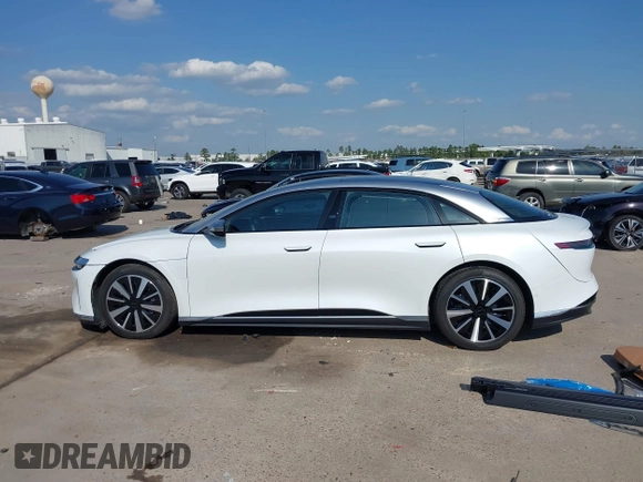 2022 Lucid Air Grand Touring with VIN 50EA1GBA5NA001268, listed as a IAAI auction lot 41866289 with 7,498 mi miles. Bid and sale history available at carsss.com. Image 15.