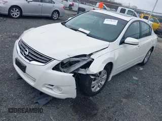 2010 Nissan Altima 2.5 S with VIN 1N4AL2AP5AC185266, listed as a IAAI auction lot 41938243 with 52,453 mi miles. Bid and sale history available at carsss.com. Image 17.