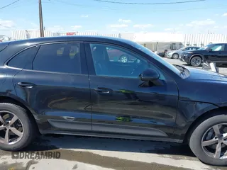2020 Porsche Macan with VIN WP1AA2A52LLB12887, listed as a IAAI auction lot 41970408 with 33,995 mi miles and . Bid and sale history available at DreamBid. Image 13.