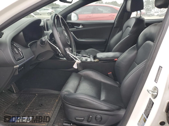 2020 Kia Stinger GT-Line with VIN KNAE15LAXL6072472, listed as a Copart auction lot 43606355 with 45,934 mi miles and Salvage Title. Bid and sale history available at DreamBid. Image 7.