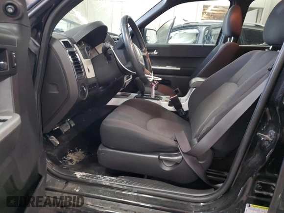 2008 Mercury Mariner с VIN 4M2CU91188KJ41454, выставлен на аукционе Copart как лот 47984955 с пробегом 83 247 миль миль и Списание • Salvage title. История ставок и продаж доступна на DreamBid. Изображение 7.