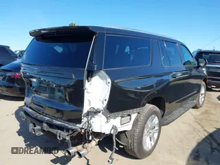2022 Chevrolet Suburban Premier with VIN 1GNSCFKD9NR159466, listed as a IAAI auction lot 41918002 with 88,005 mi miles and . Bid and sale history available at DreamBid. Image 4.