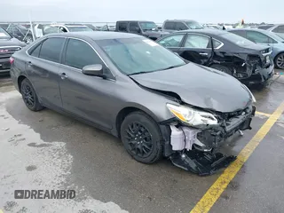 2017 Toyota Camry XLE with VIN 4T1BF1FK2HU669201, listed as a IAAI auction lot 41586166 with 158,552 mi miles. Bid and sale history available at carsss.com. Image 1.