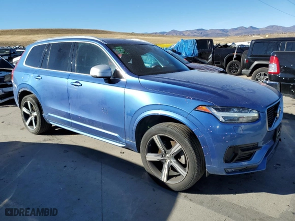 2016 Volvo XC90 T6 R-Design with VIN YV4A22PMXG1054118, listed as a Copart auction lot 67045792 with 75,466 mi miles. Bid and sale history available at carsss.com. Image 4.