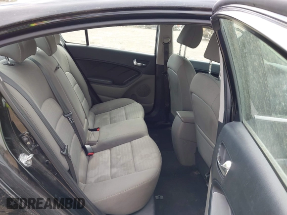 2016 Kia Forte EX with VIN KNAFX4A87G5473485, listed as a IAAI auction lot 41998571 with 133,999 mi miles. Bid and sale history available at carsss.com. Image 8.