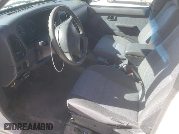 1996 Nissan Pathfinder XE z VIN JN8AR05Y6TW021708, wystawiony jako Copart lot #72991034 z przebiegiem 186 576 mil mil oraz Szkoda całkowita • Salvage title. Historia ofert i sprzedaży dostępna na DreamBid. Obrazek 7.