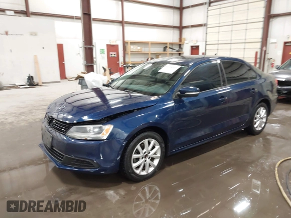 2011 Volkswagen Jetta SE z VIN 3VWDZ7AJ6BM105985, wystawiony jako IAAI lot #41818129 z przebiegiem 126 051 mil mil oraz . Historia ofert i sprzedaży dostępna na DreamBid. Obrazek 17.