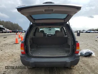 2003 Jeep Grand Cherokee Laredo with VIN 1J4GX48S43C609354, listed as a Copart auction lot 43924595 with 212,949 mi miles and Salvage Title. Bid and sale history available at carsss.com. Image 6.