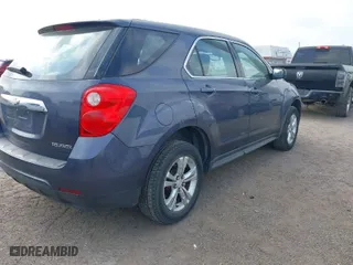 2014 Chevrolet Equinox LS with VIN 2GNALAEKXE6324526, listed as a IAAI auction lot 41960447 with 210,233 mi miles. Bid and sale history available at carsss.com. Image 4.