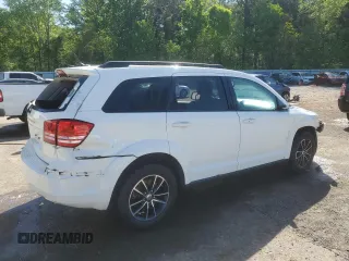 2018 Dodge Journey SE with VIN 3C4PDCAB6JT386173, listed as a Copart auction lot 52683195 with 133,440 mi miles and Salvage Title. Bid and sale history available at carsss.com. Image 3.