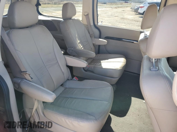 2014 Kia Sedona EX with VIN KNDMH4C75E6588878, listed as a Copart auction lot 45893185 with 109,464 mi miles and Salvage Title. Bid and sale history available at carsss.com. Image 11.