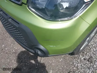 2016 Kia Soul with VIN KNDJN2A29G7820452, listed as a IAAI auction lot 42100654 with 71,090 mi miles. Bid and sale history available at carsss.com. Image 6.