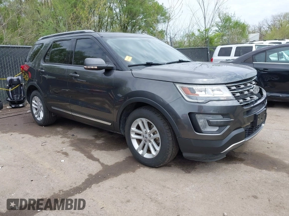 2017 Ford Explorer XLT with VIN 1FM5K7D86HGC21898, listed as a IAAI auction lot 42018490 with 78,139 mi miles and . Bid and sale history available at carsss.com. Image 1.