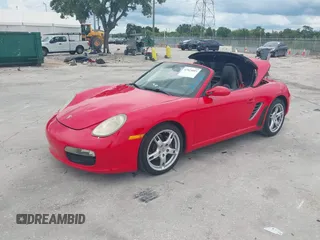 2006 Porsche Boxster с VIN WP0CA29866U712142, выставлен на аукционе IAAI как лот 42423093 с пробегом 57 057 миль миль и . История ставок и продаж доступна на DreamBid. Изображение 2.