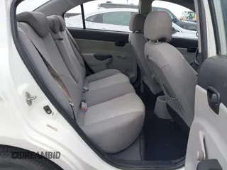 2009 Hyundai Accent Auto GLS with VIN KMHCN46C19U351198, listed as a IAAI auction lot 41896018 with 205,594 mi miles. Bid and sale history available at carsss.com. Image 8.