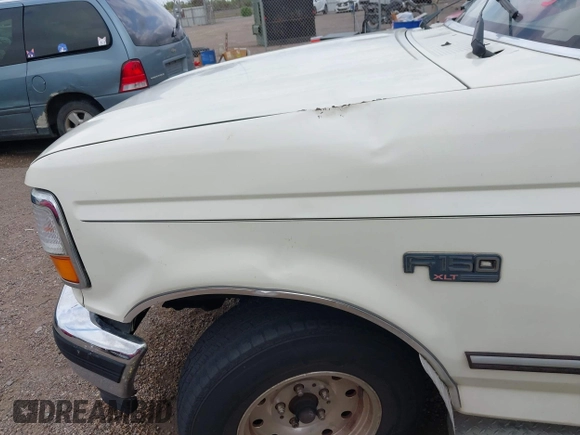 1995 Ford F-150 z VIN 1FTEF15Y7SLB47443, wystawiony jako IAAI lot #42161995 z przebiegiem 267 909 mil mil oraz . Historia ofert i sprzedaży dostępna na DreamBid. Obrazek 6.