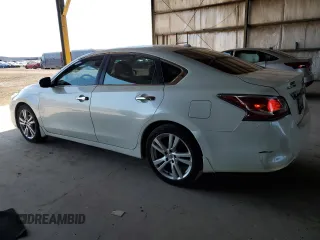 2015 Nissan Altima SL with VIN 1N4BL3AP5FC216744, listed as a Copart auction lot 64497945 with 173,678 mi miles and Clean title. Bid and sale history available at DreamBid. Image 2.