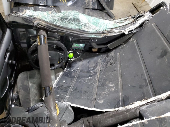 2006 Jeep Wrangler Sport z VIN 1J4FA49SX6P718734, wystawiony jako Copart lot #56516095 z przebiegiem 127 184 mil mil oraz Szkoda całkowita • Salvage title. Historia ofert i sprzedaży dostępna na DreamBid. Obrazek 8.