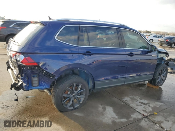 2024 Volkswagen Tiguan SE with VIN 3VVNB7AX1RM062426, listed as a Copart auction lot 43279425 with 10,654 mi miles and Salvage title. Bid and sale history available at DreamBid. Image 3.