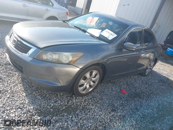 2009 Honda Accord EX-L z VIN 1HGCP26809A101596, wystawiony jako IAAI lot #42262801 z przebiegiem 212 808 mil mil oraz . Historia ofert i sprzedaży dostępna na DreamBid. Obrazek 2.