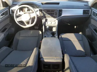 2021 Volkswagen Atlas S with VIN 1V2AP2CA8MC610439, listed as a Copart auction lot 81643654 with 39,514 mi miles and Salvage title. Bid and sale history available at DreamBid. Image 8.
