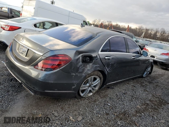 2019 Mercedes-Benz S 560 with VIN WDDUG8GB3KA465815, listed as a Copart auction lot 88544495 with 78,685 mi miles and Salvage Title. Bid and sale history available at DreamBid. Image 3.
