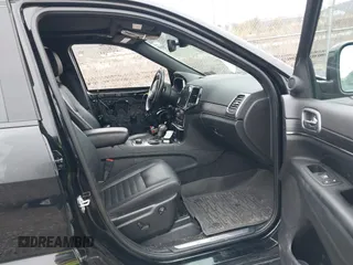2021 Jeep Grand Cherokee Limited with VIN 1C4RJFBG7MC769102, listed as a IAAI auction lot 42021147 with 30,415 mi miles and . Bid and sale history available at DreamBid. Image 5.