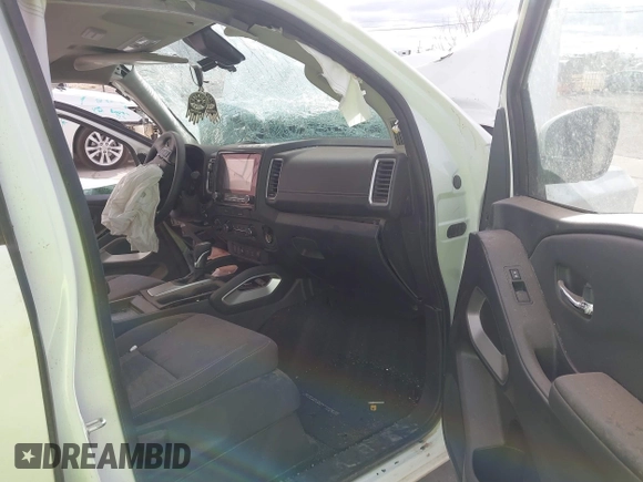 2024 Nissan Frontier Pro-4X with VIN 1N6ED1EK5RN635402, listed as a IAAI auction lot 40806398 with Not provided miles and . Bid and sale history available at DreamBid. Image 5.