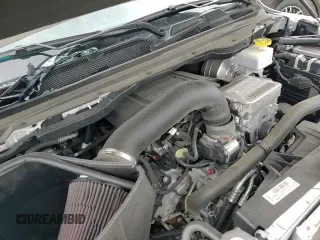 2024 Ram 1500 Rebel z VIN 1C6SRFLT1RN209438, wystawiony jako Copart lot #64185285 z przebiegiem 14 272 mil mil oraz Szkoda całkowita • Salvage title. Historia ofert i sprzedaży dostępna na DreamBid. Obrazek 16.