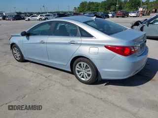 2012 Hyundai Sonata GLS with VIN 5NPEB4AC4CH359018, listed as a IAAI auction lot 42021133 with 218,567 mi miles. Bid and sale history available at carsss.com. Image 3.