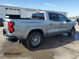 2023 Chevrolet Colorado 2WD LT z VIN 1GCPSCEK9P1133297, wystawiony jako Copart lot #50183195 z przebiegiem Nie podano mil oraz Szkoda całkowita • Salvage title. Historia ofert i sprzedaży dostępna na DreamBid. Obrazek 3.