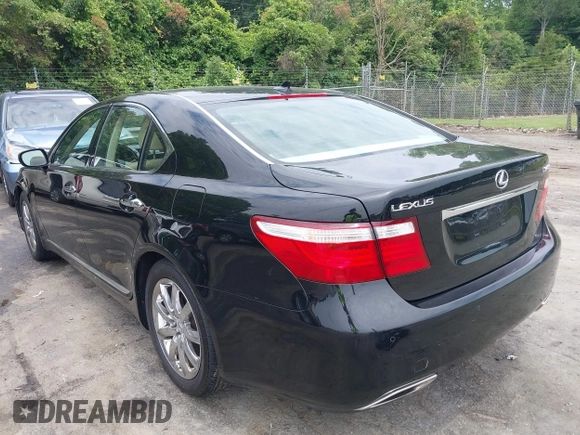 2008 Lexus LS 460 z VIN JTHBL46F385074108, wystawiony jako IAAI lot #42418627 z przebiegiem 200 556 mil mil oraz . Historia ofert i sprzedaży dostępna na DreamBid. Obrazek 3.